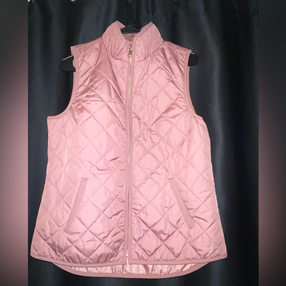 Old Navy Puffer Vest Rose